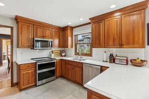 Richie Rd-S0404-015.jpg