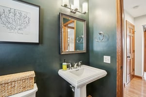 Richie Rd-S0404-037.jpg