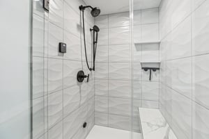 Richie Rd-S0404-055.jpg