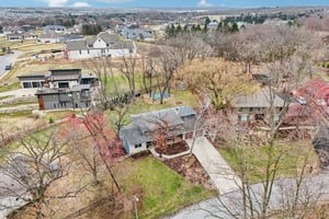 Richie Rd-S0404-067.jpg