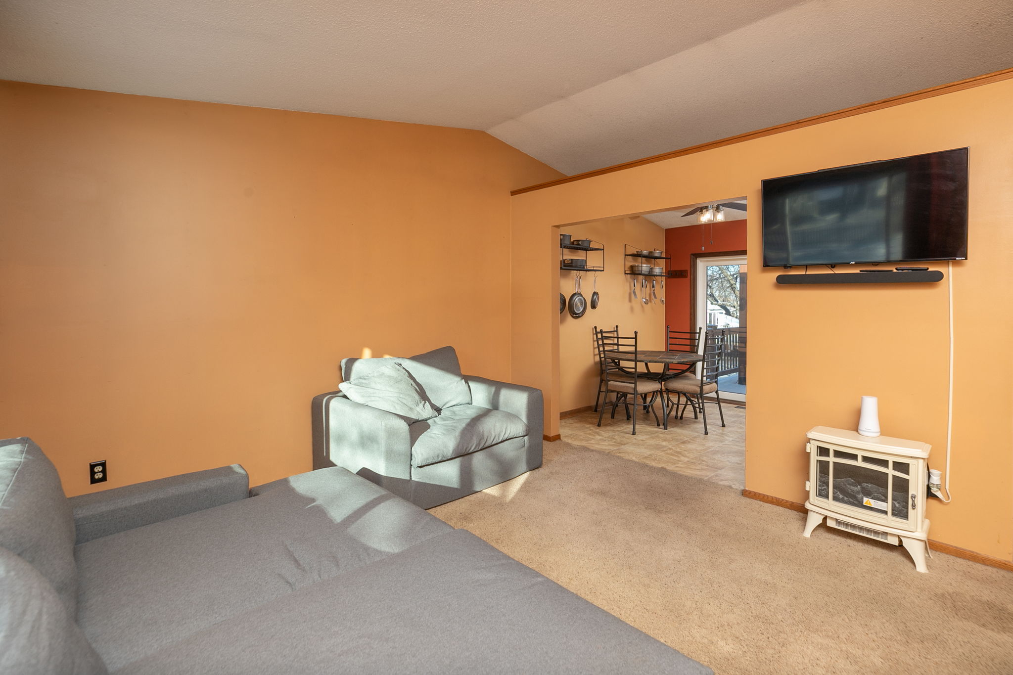 06-Living Room