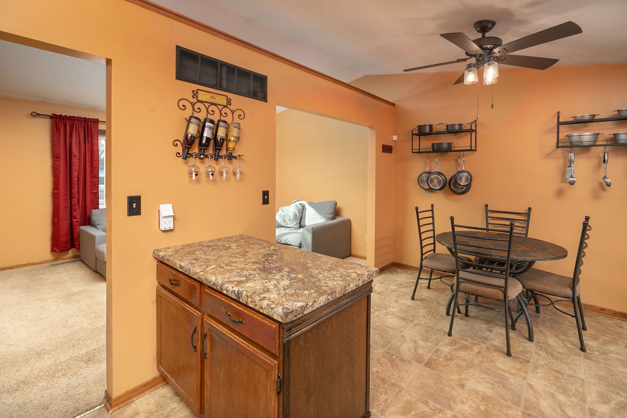 13-Kitchen