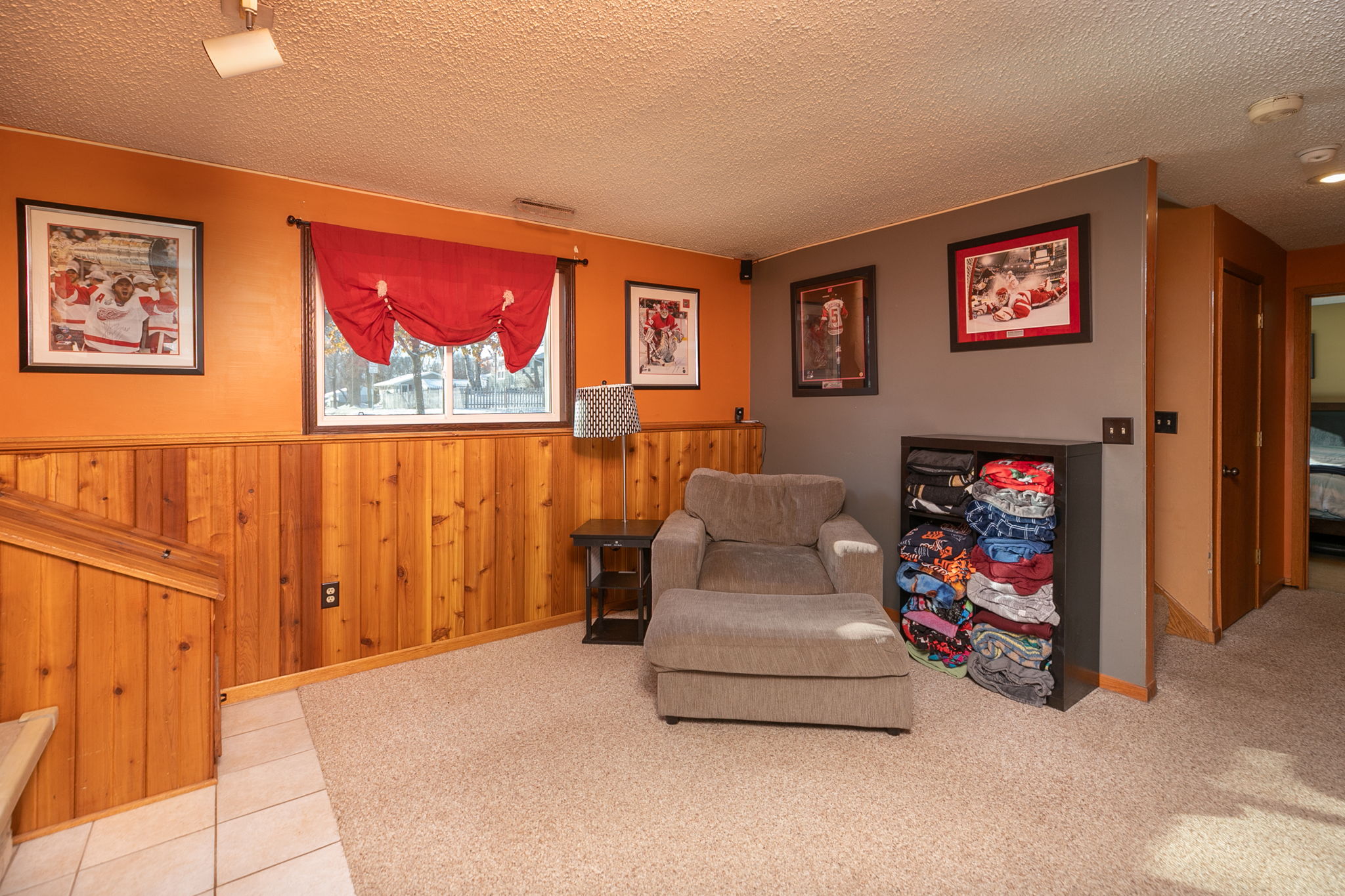 21-Family Room