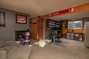 22-Family Room