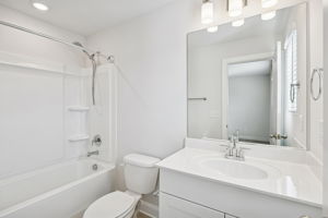  Photo 40