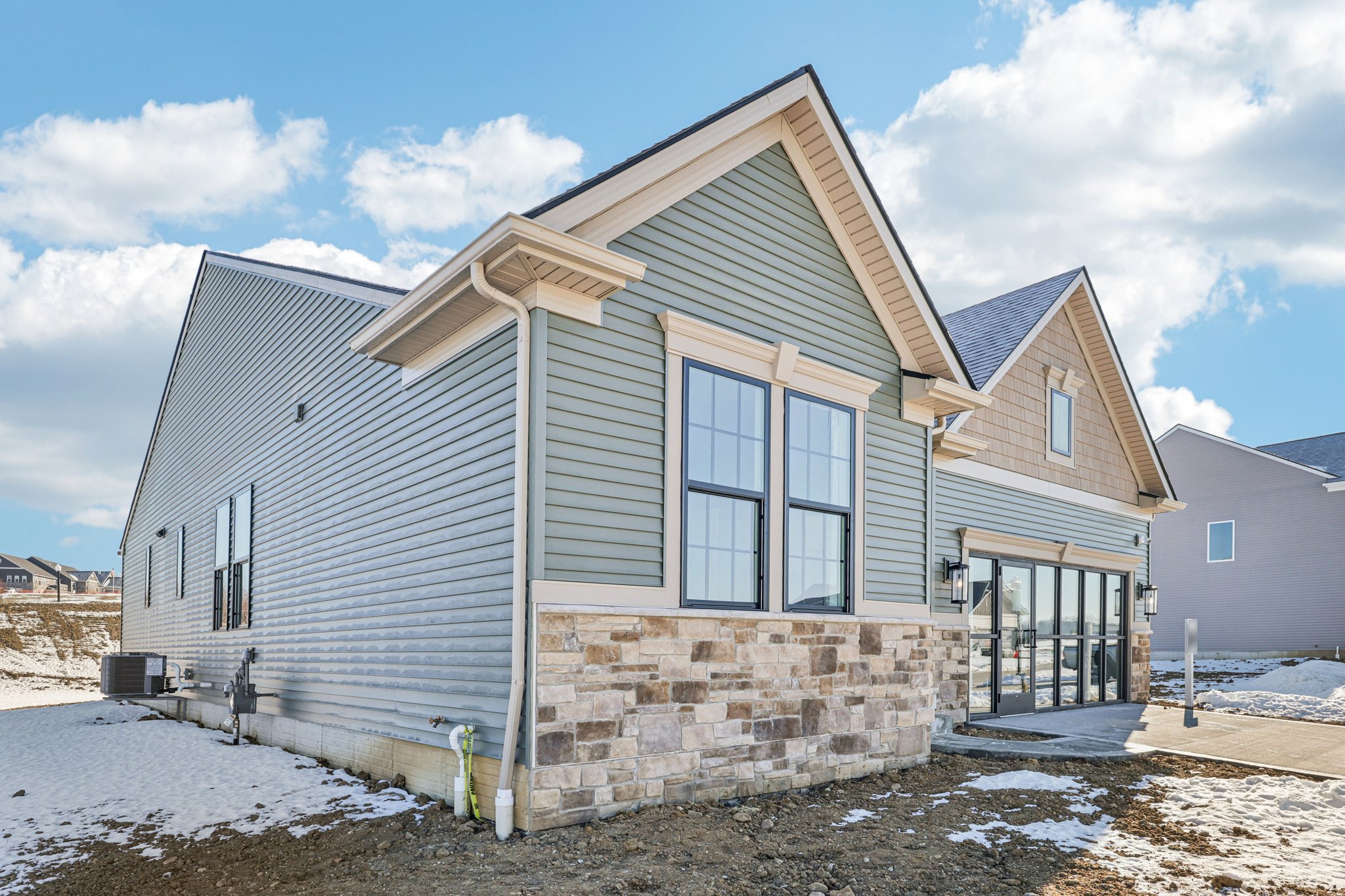 Great Windsor Ln-S1402-002.jpg