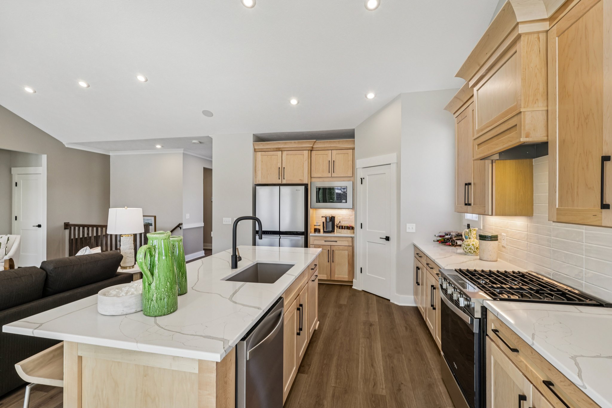 Great Windsor Ln-S1402-026.jpg