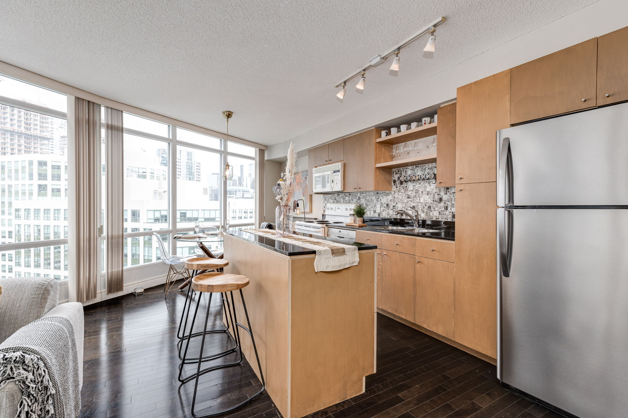 Toronto property showcase — delivered property photograph 5
