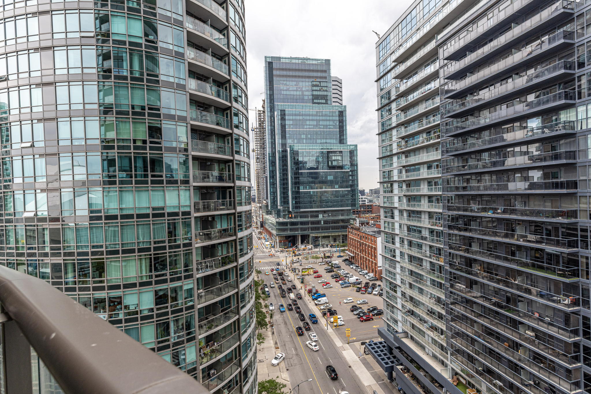 Toronto property showcase — delivered property photograph 24