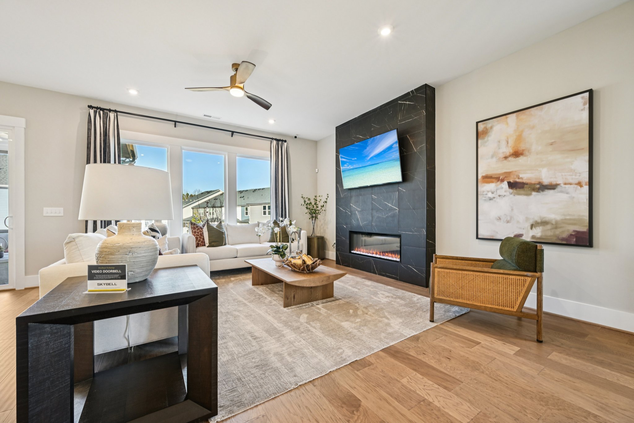 Murray Grey Ln-S1811-009.jpg