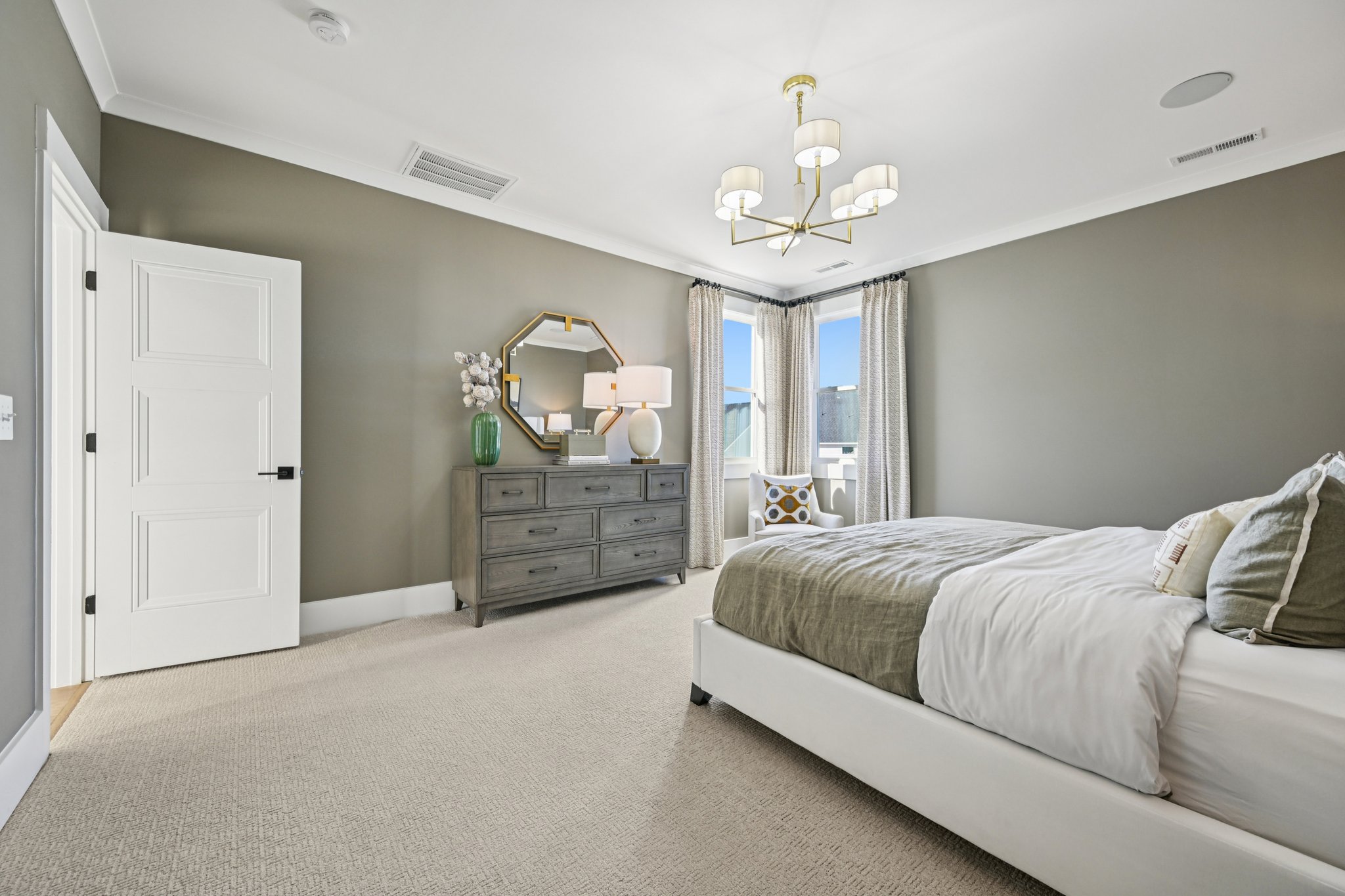 Murray Grey Ln-S1811-031.jpg