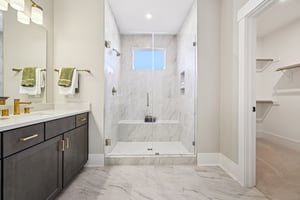 Murray Grey Ln-S1811-034.jpg