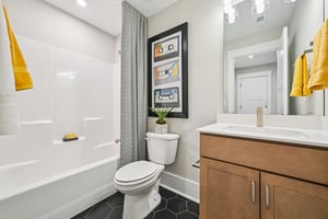 Murray Grey Ln-S1811-053.jpg