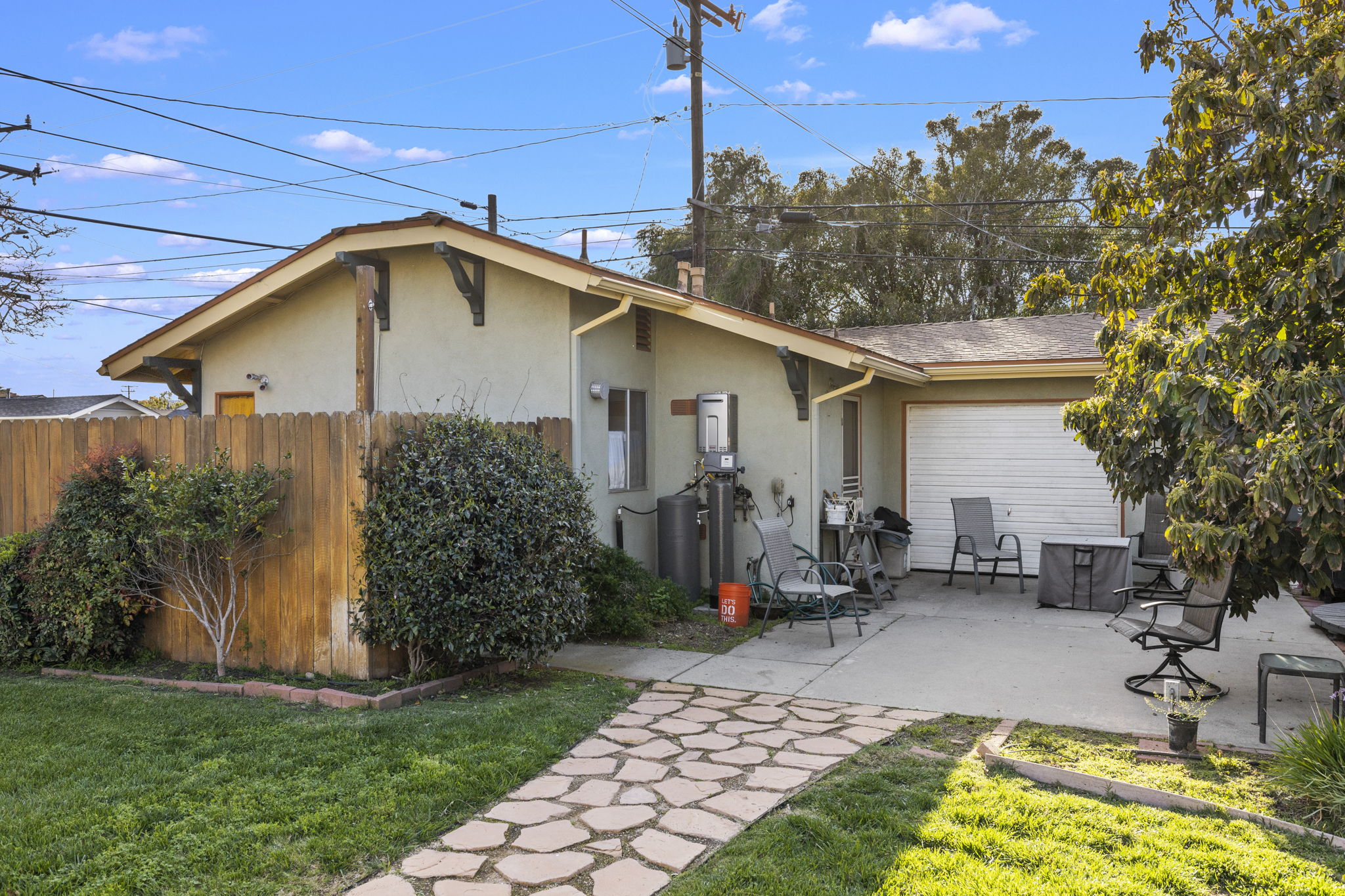 361 S F St, Oxnard, CA 93030 | Upmarket Media