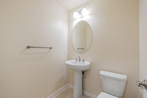  Photo 30