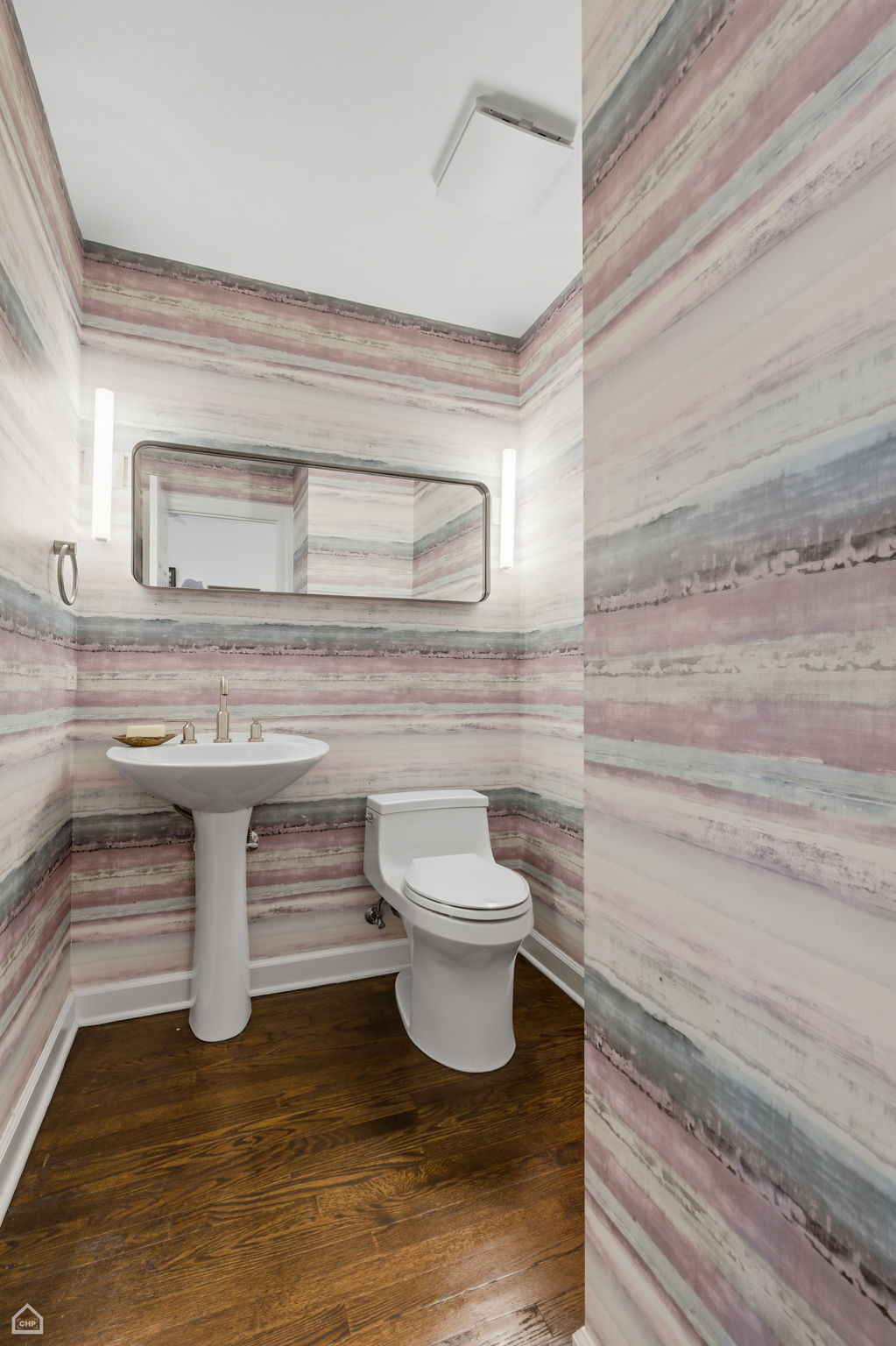 361 W Superior St - Klopas_016