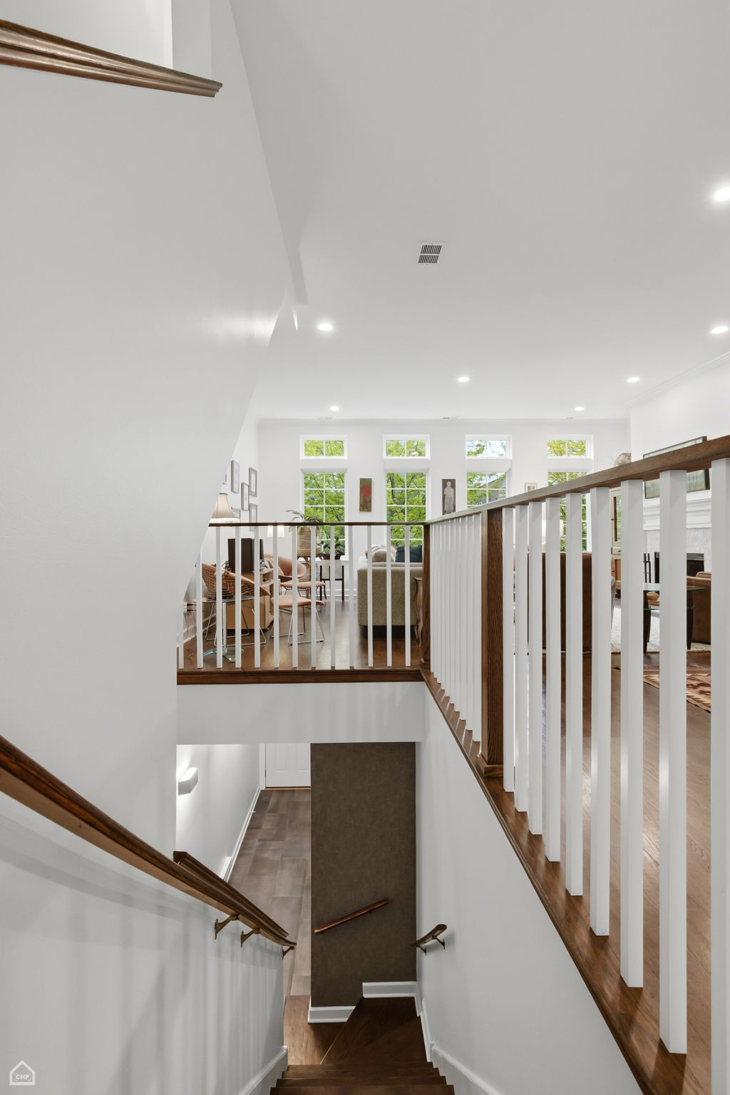 361 W Superior St - Klopas_022