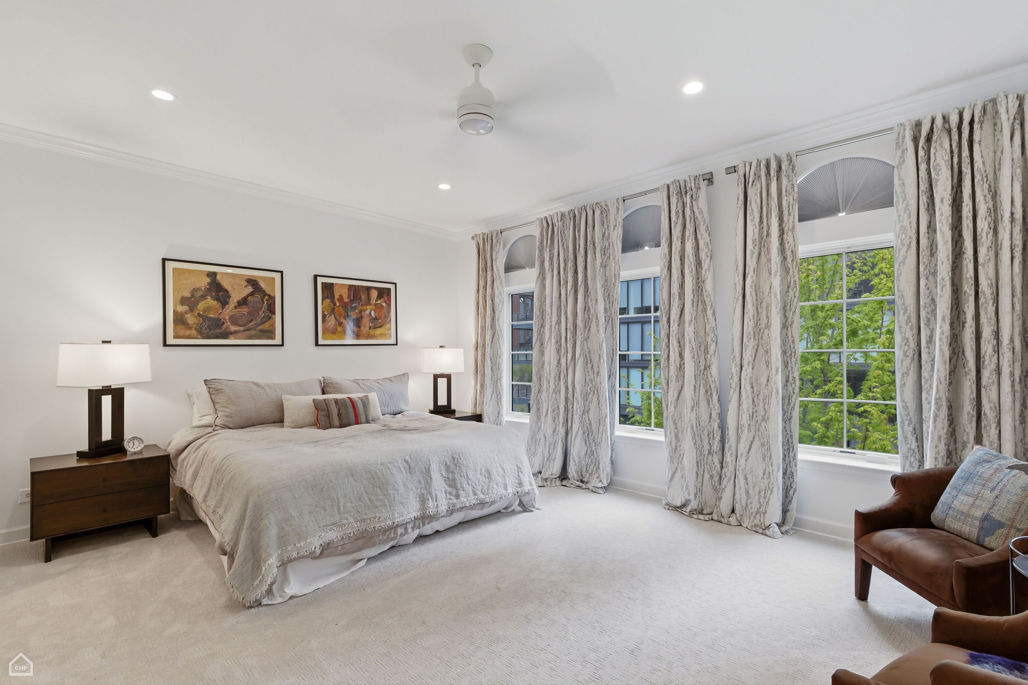 361 W Superior St - Klopas_023