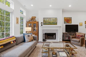 361 W Superior St - Klopas_013