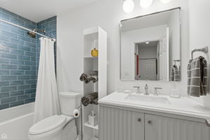 361 W Superior St - Klopas_031