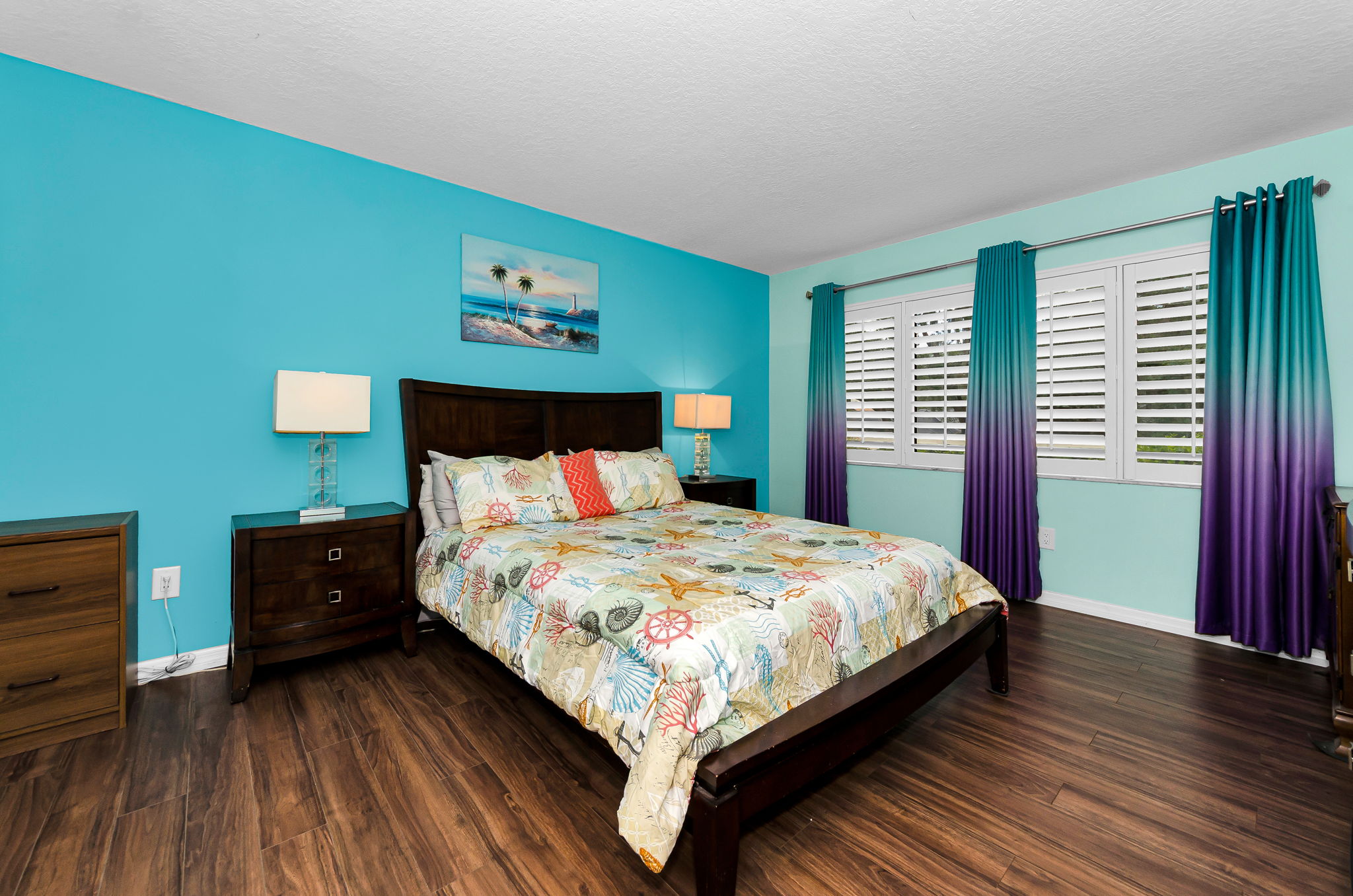 Primary Bedroom1a