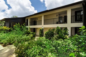 Front Exterior2