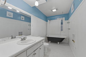  Photo 31