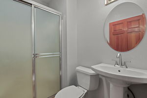  Photo 31