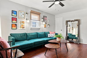 09-Living Room