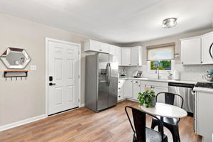 11-Kitchen