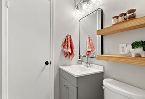 16-Primary Bath