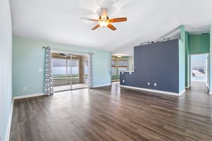 Windy Meadow Dr-S0109-005.jpg