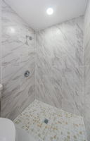 Master Bathroom 1b