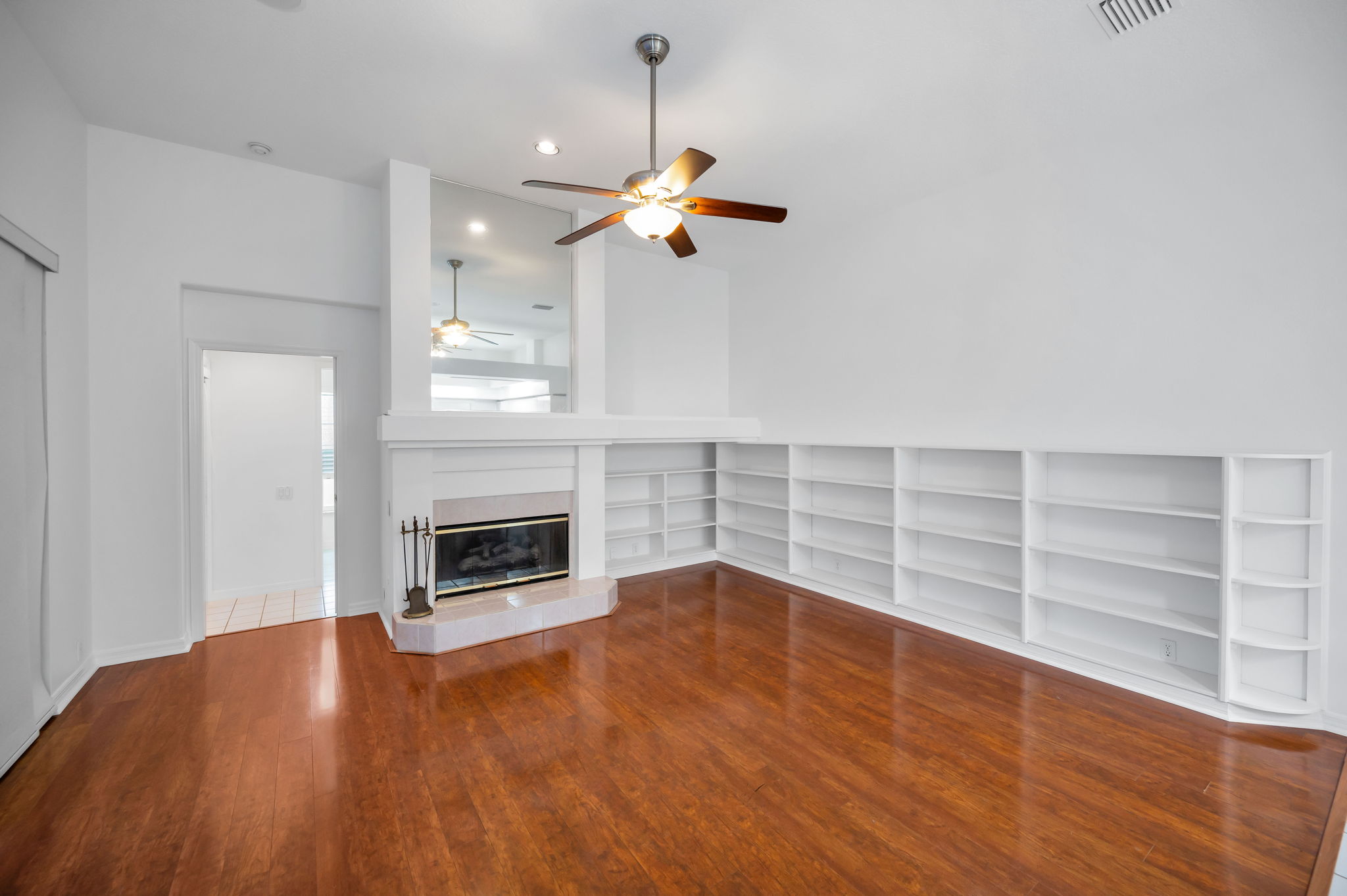 Family Room1