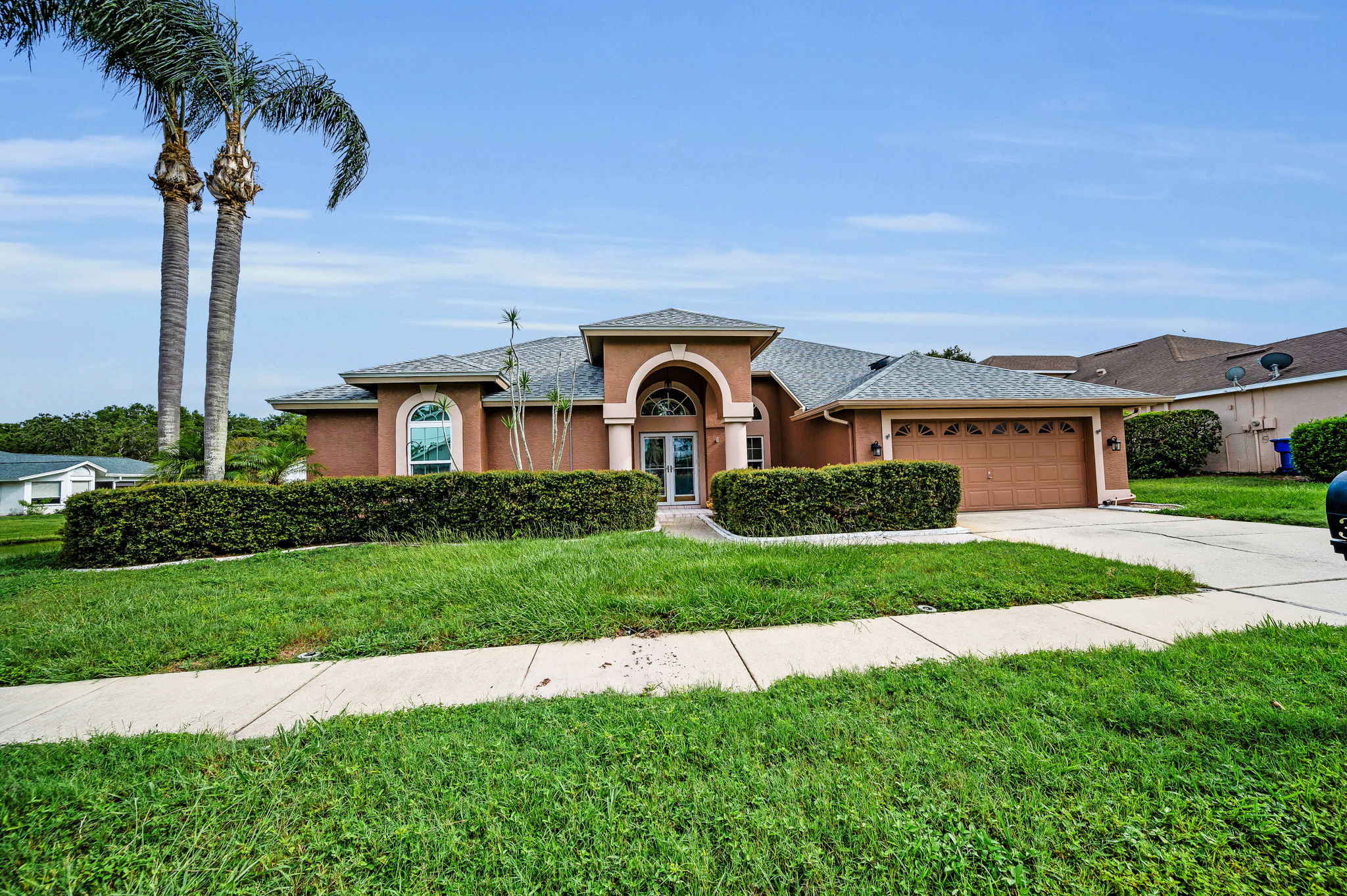 Front Exterior2