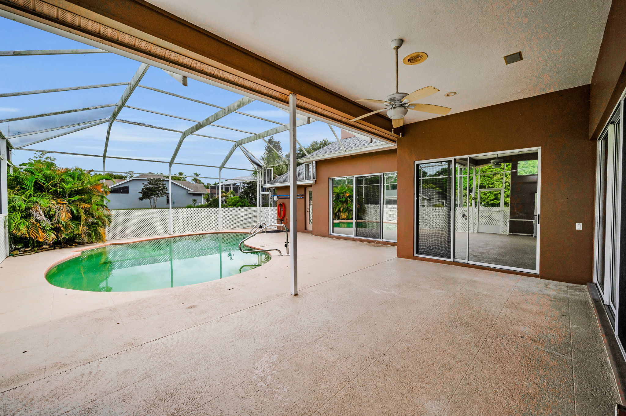 Lanai1