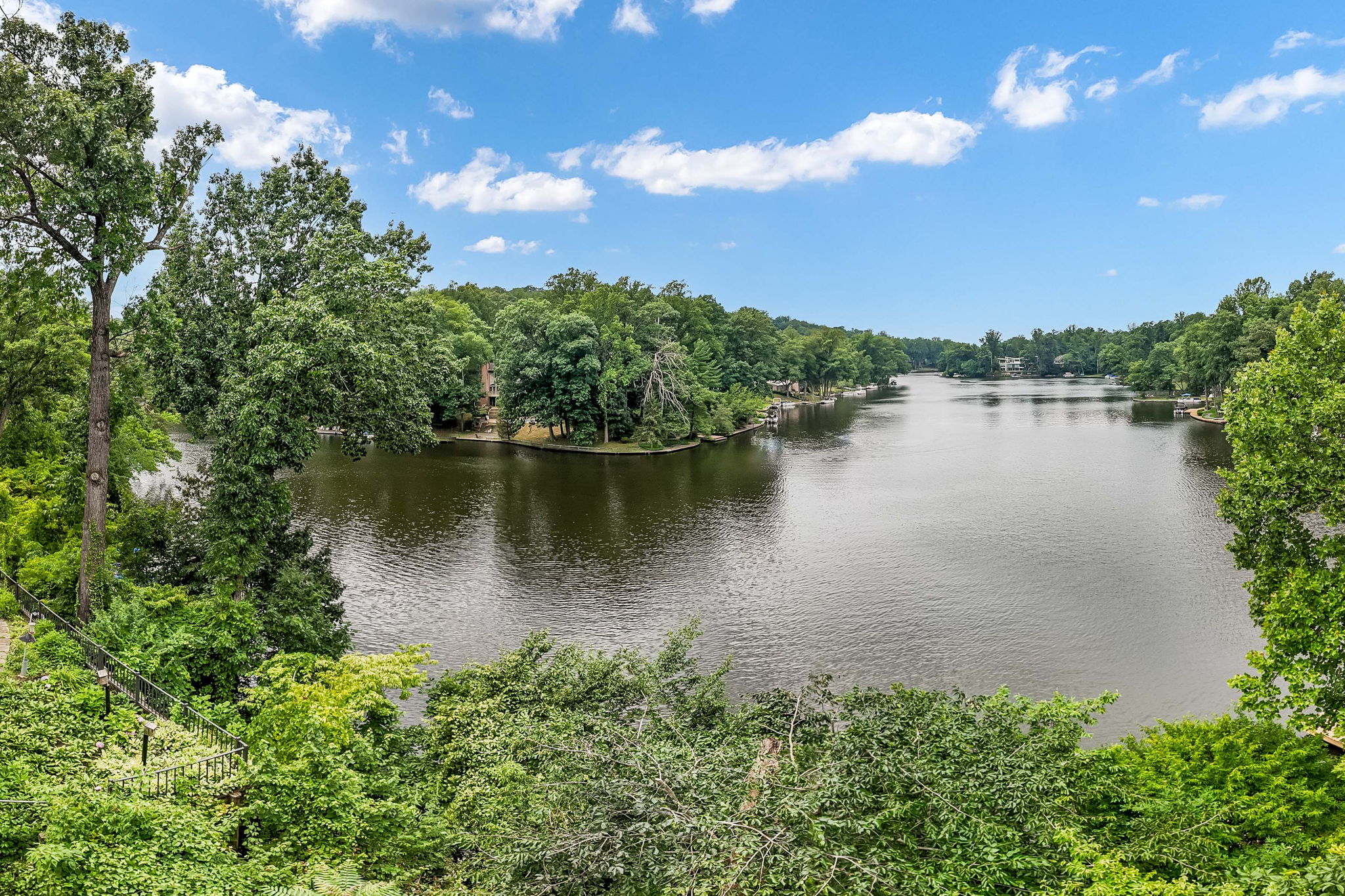 Lake Barcroft Waterfront home w/spectacular views!