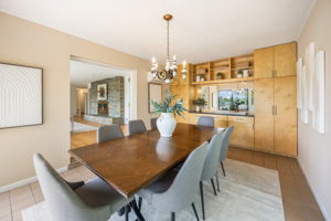 Dining Room w/built-ins & Sliding doors to deck!