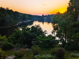 Lake Barcroft Waterfront home w/spectacular views!