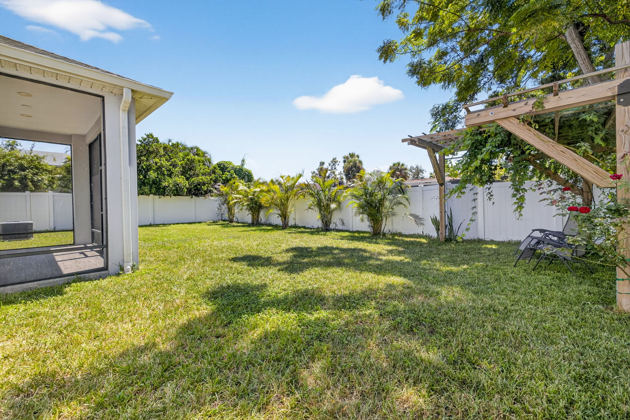 Rear Exterior 2 of 4