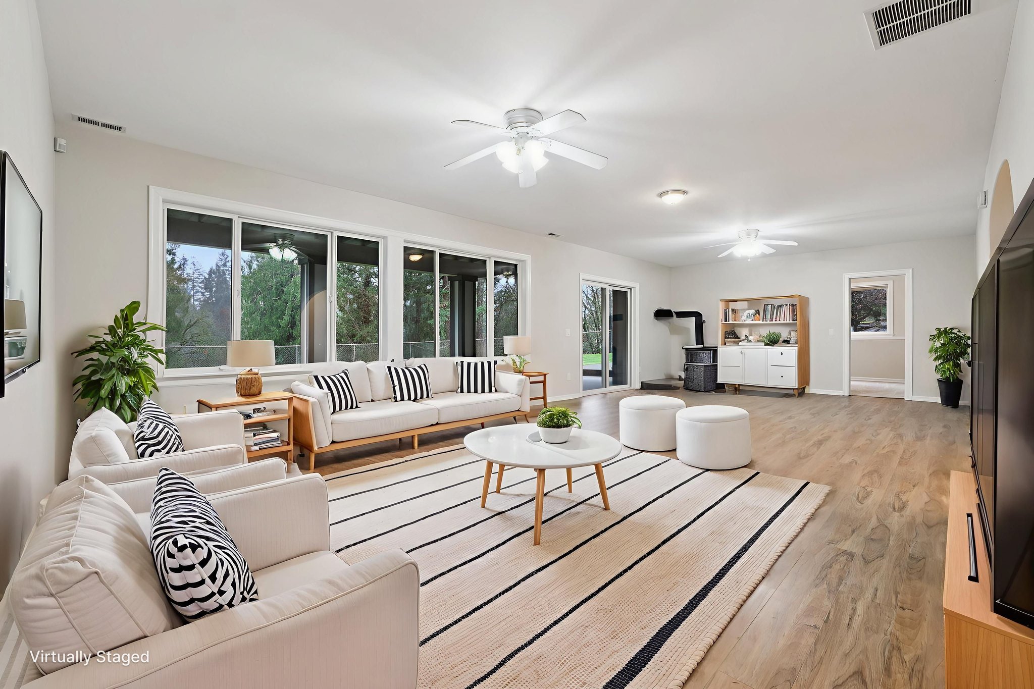 79th Ave-S0612-009 virtually staged.jpeg