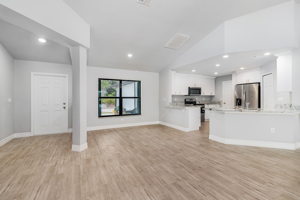 3613 39th St SW, Lehigh Acres, FL 33976, USA Photo 8