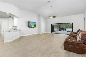 3613 39th St SW, Lehigh Acres, FL 33976, USA Photo 9