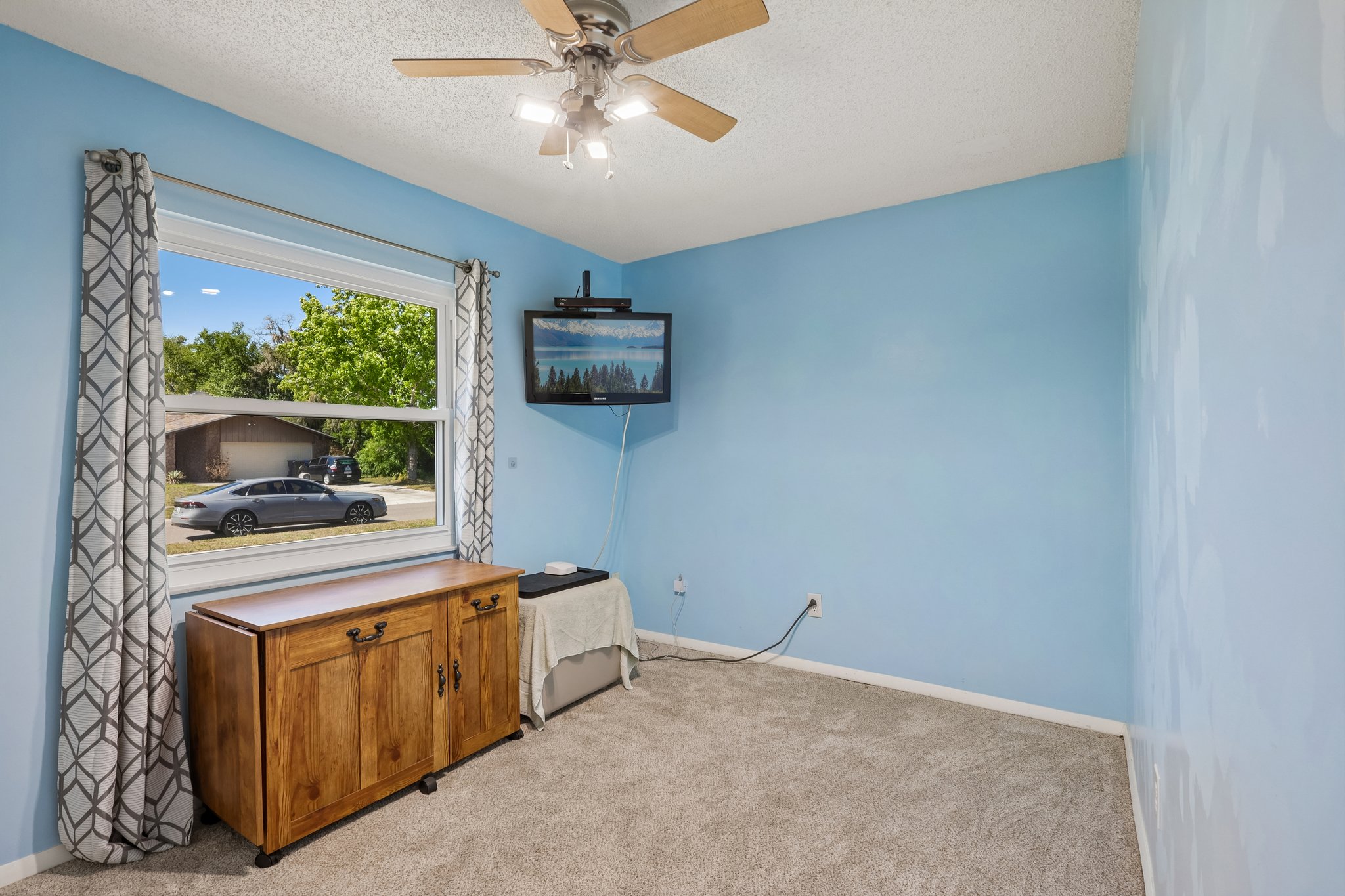 - 3613 Coppertree Cir-S0505-017.jpg
