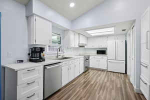 - 3613 Coppertree Cir-L0505-008.jpg