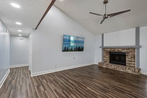 - 3613 Coppertree Cir-S0505-005.jpg