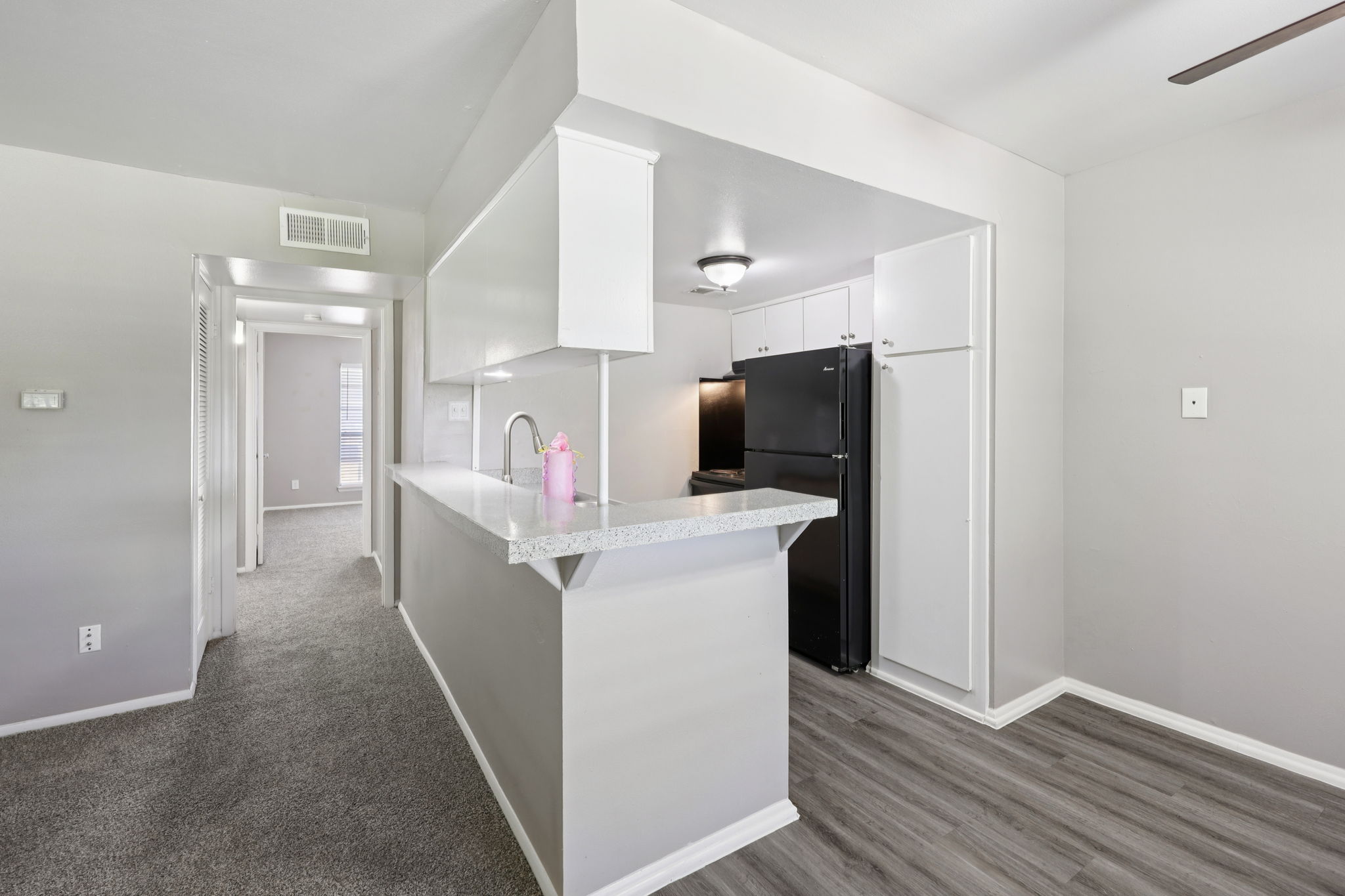 Dexter Ave - Unit B23 - 007