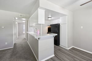 Dexter Ave - Unit B23 - 007