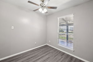 Dexter Ave - Unit B23 - 011