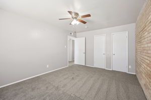 Dexter Ave - Unit B23 - 013